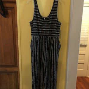 Jumpsuit with pockets